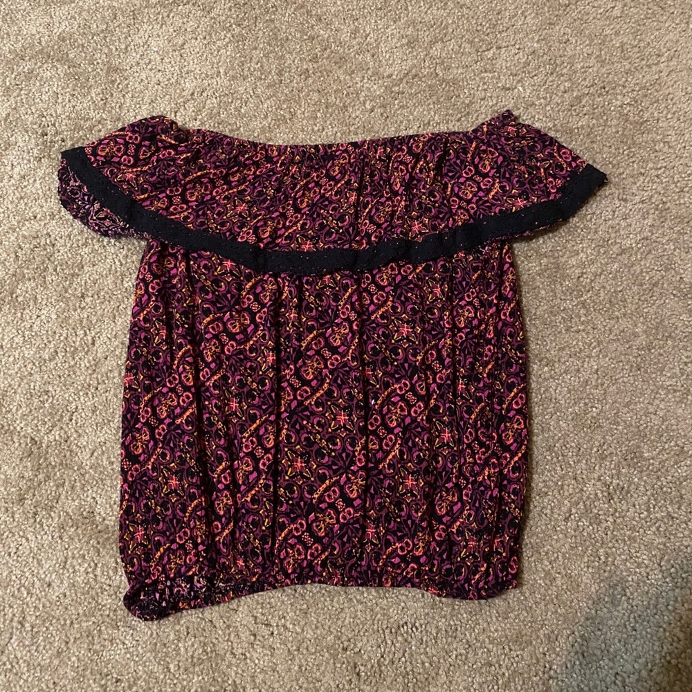 Mossimo Off the shoulder top